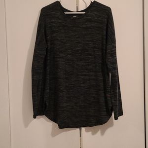 Great Deal!! Roots ladies sweater